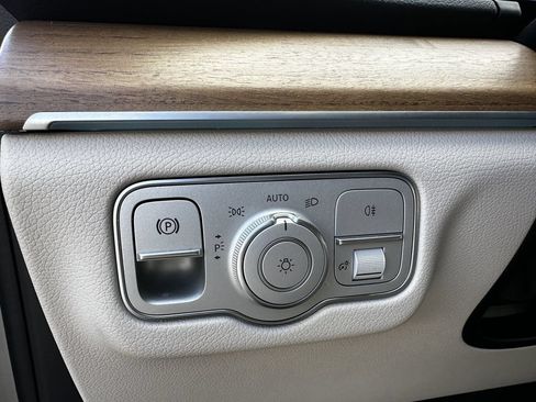Certified 2022 Mercedes-Benz GLE 350 4MATIC image 36