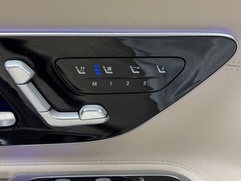 Used 2022 Mercedes-Benz SL 55 AMG 4MATIC image 15