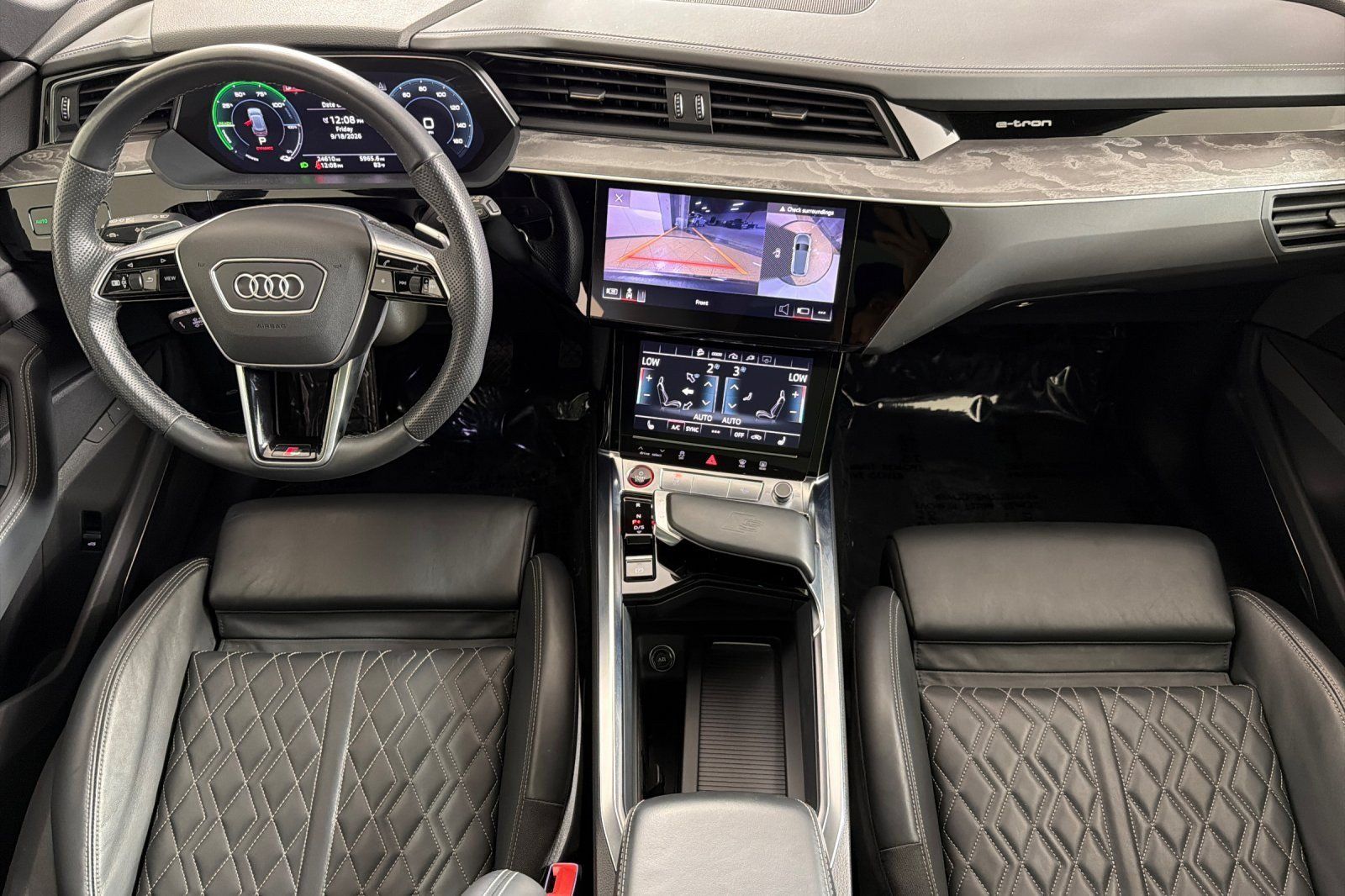 Used 2022 Audi e-tron S Premium Plus AWD/4WD image 12