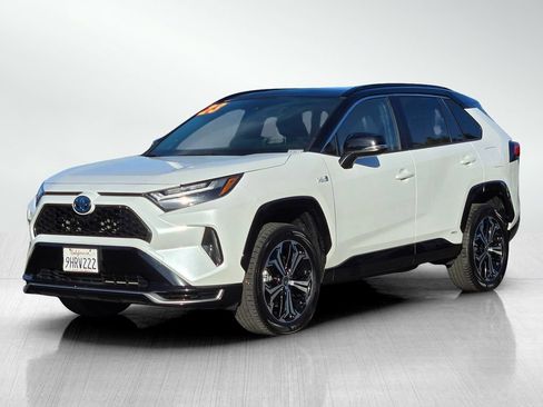 Used 2023 Toyota RAV4 XSE w/ Weather Package AWD/4WD image 5