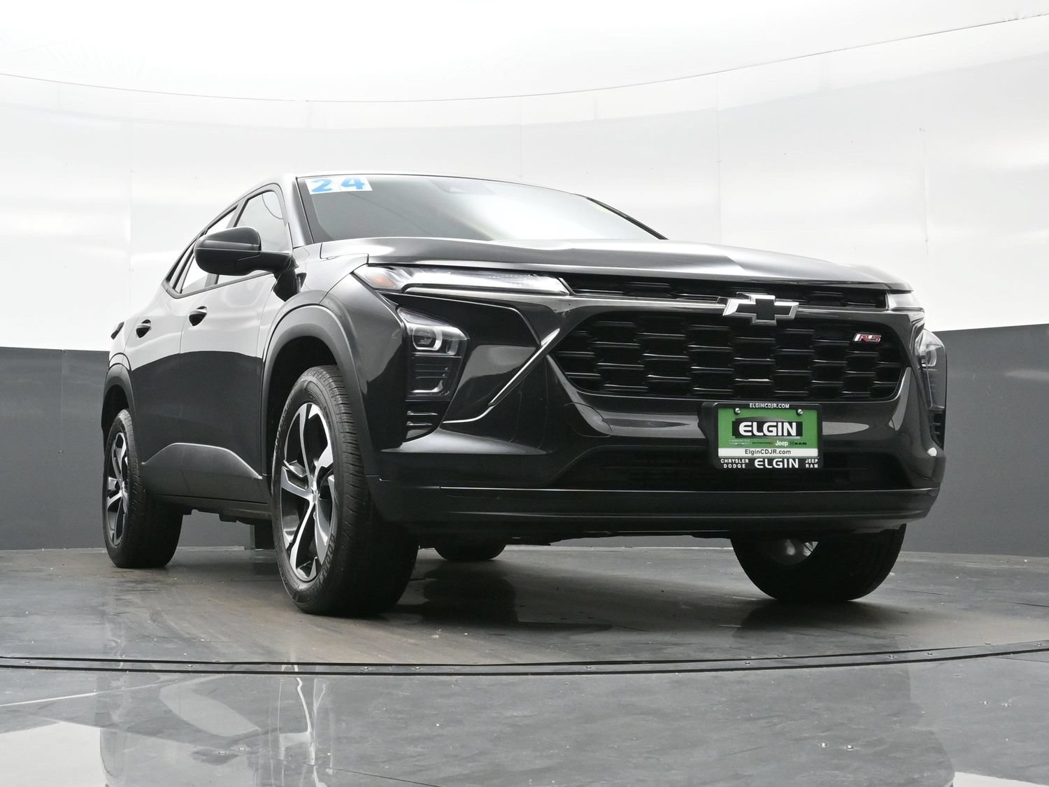Used 2024 Chevrolet Trax RS w/ Driver Confidence Package FWD image 34