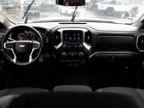 Used 2019 Chevrolet Silverado 1500 LT w/ Fleet Comfort Package image 8