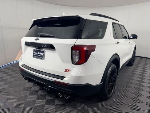 Used 2022 Ford Explorer ST AWD/4WD image 5