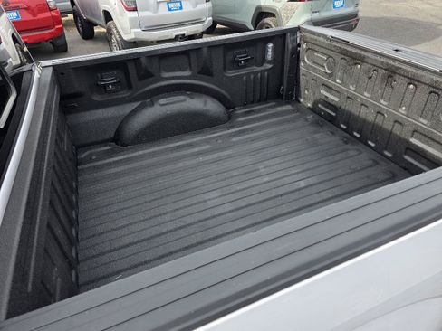 Used 2019 Ford F150 XLT w/ Equipment Group 302A Luxury AWD/4WD image 13