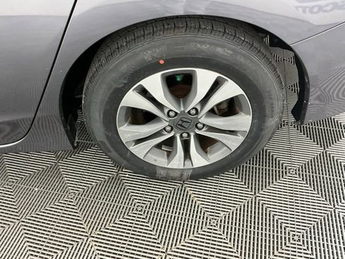 Used 2013 Honda Accord LX image 16