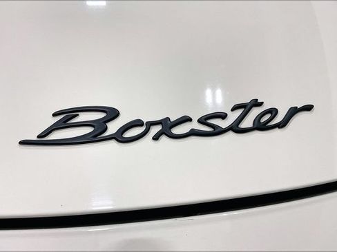 Used 2011 Porsche Boxster RWD image 8