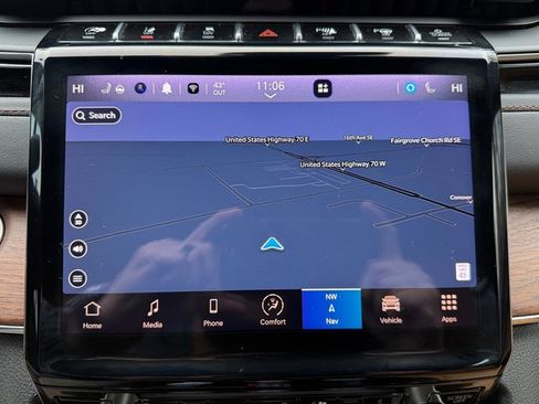 Used 2023 Jeep Grand Cherokee L Summit w/ Advanced Protech Group IV image 38