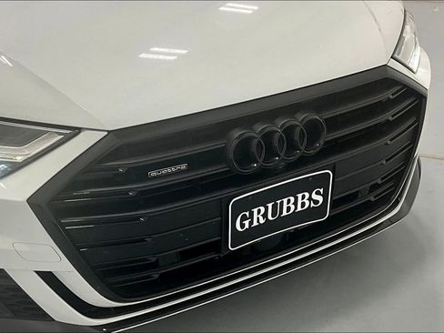 Used 2021 Audi A8 L 4.0T image 28