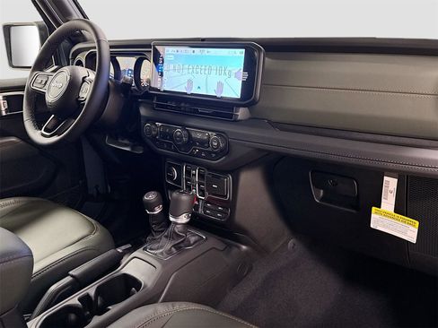 New 2026 Jeep Gladiator Mojave AWD/4WD image 28