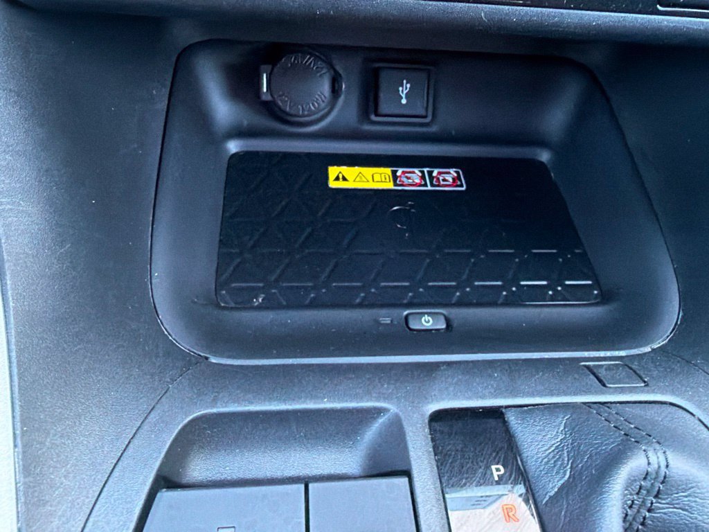Used 2022 Toyota RAV4 XSE AWD/4WD image 22