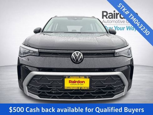 New 2026 Volkswagen Taos SE AWD/4WD image 2