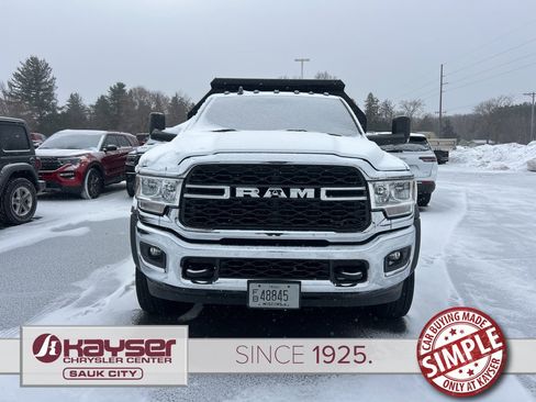 Used 2020 RAM 5500 Tradesman image 3
