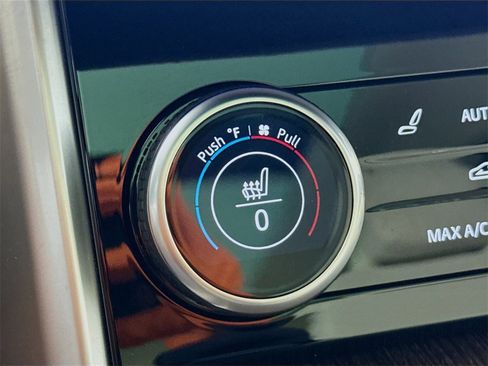 Used 2023 Land Rover Range Rover SE image 22