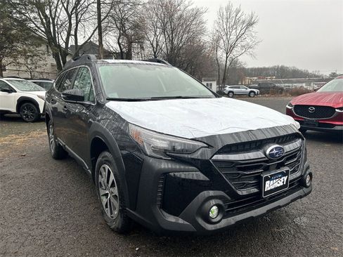New 2025 Subaru Outback Premium image 2
