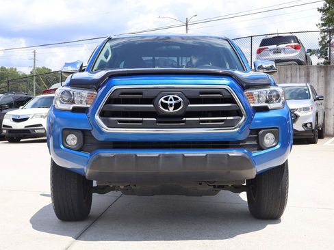 Used 2016 Toyota Tacoma SR5 RWD image 10