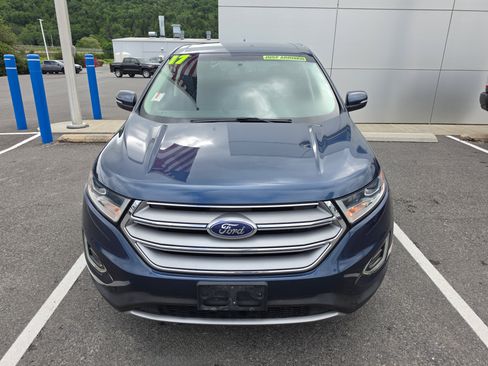 Used 2017 Ford Edge SEL w/ Equipment Group 201A AWD/4WD image 9