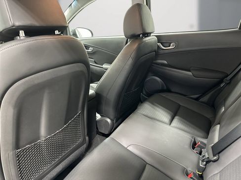 Used 2021 Hyundai Kona Limited w/ Cargo Package FWD image 16