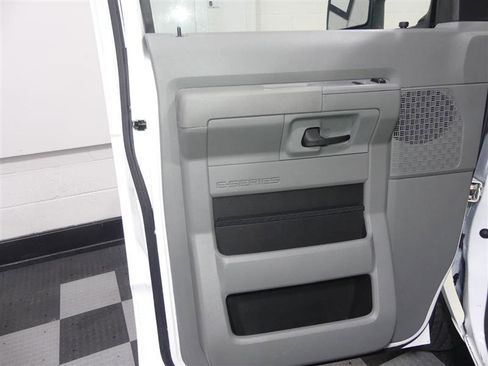 Used 2021 Ford E-350 and Econoline 350 Super Duty w/ Power Windows & Locks Group image 12