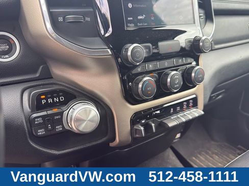 Used 2019 RAM 1500 Laramie AWD/4WD image 16