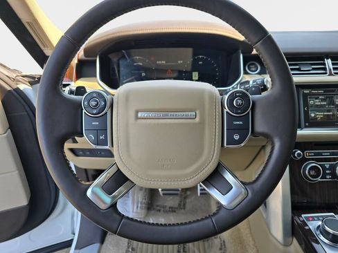 Used 2016 Land Rover Range Rover Supercharged AWD/4WD image 19