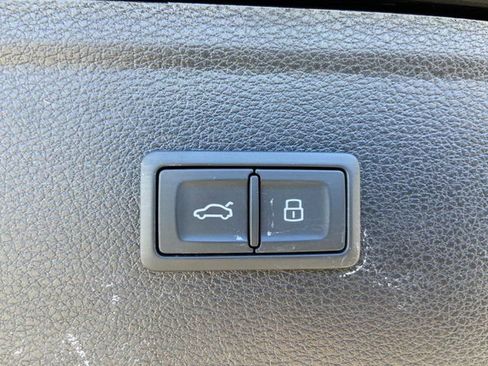 Certified 2023 Audi SQ5 Premium Plus w/ Premium Plus Package image 32