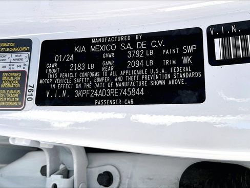 Used 2024 Kia Forte LXS image 28