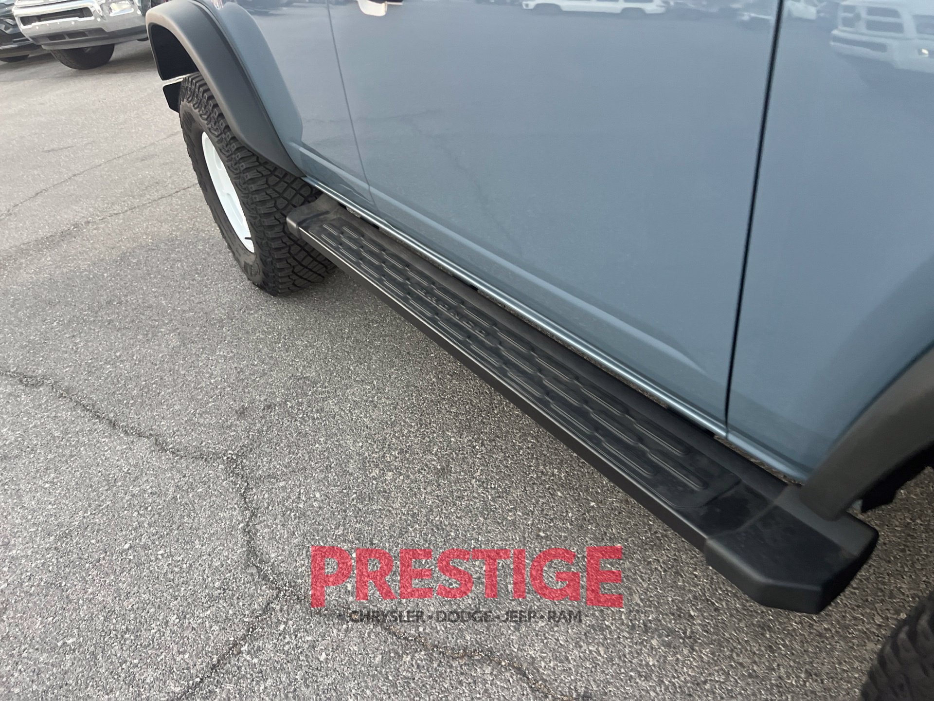 Used 2023 Ford Bronco Heritage Edition AWD/4WD image 12