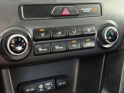 Used 2019 Kia Sportage LX FWD image 20
