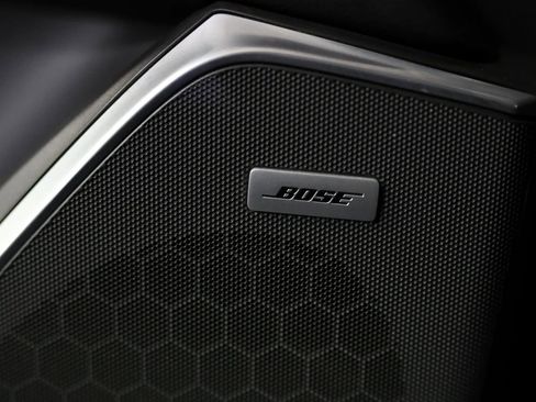 Used 2019 Cadillac Escalade ESV Luxury image 25