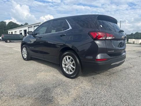Used 2022 Chevrolet Equinox LT FWD image 3