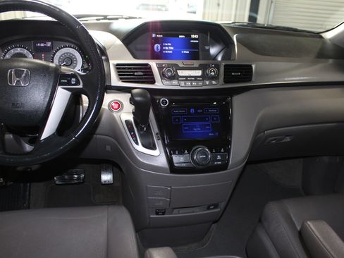 Used 2016 Honda Odyssey EX-L image 14