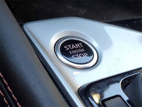 Certified 2025 Nissan Altima 2.5 SR image 19