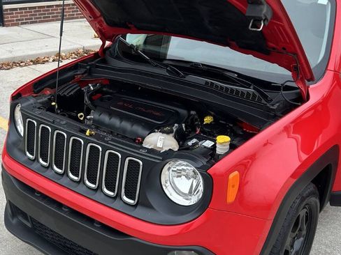 Used 2015 Jeep Renegade Sport w/ Power & Air Group image 34