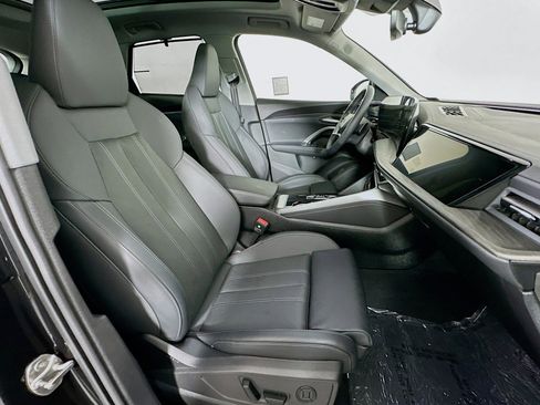 Used 2025 Audi Q5 Prestige AWD/4WD image 8