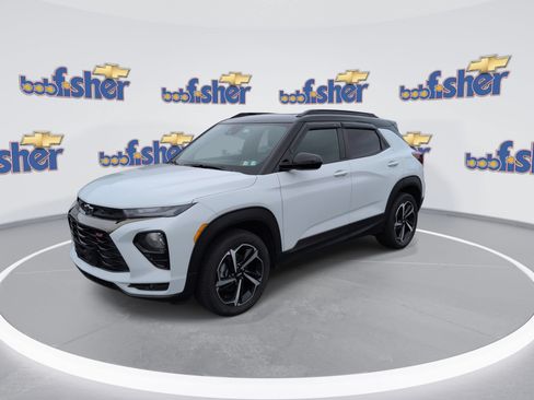 Certified 2023 Chevrolet TrailBlazer RS w/ Sun and Liftgate Package AWD/4WD image 9