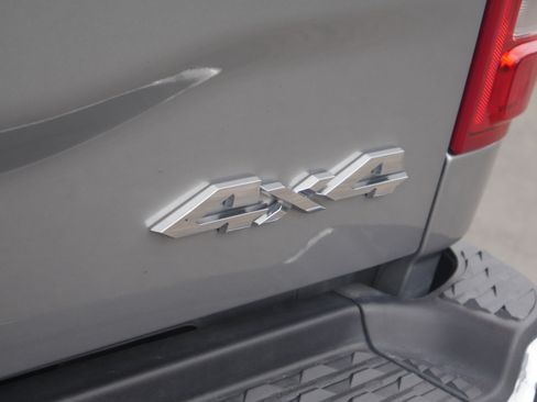 Used 2024 RAM 3500 Big Horn w/ Towing Technology Group AWD/4WD image 25
