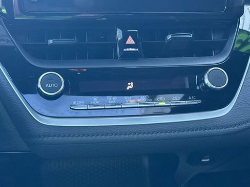 Certified 2023 Toyota Corolla SE image 26