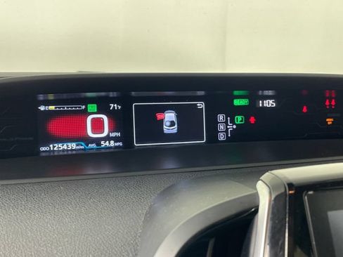 Used 2018 Toyota Prius Prime Premium FWD image 5