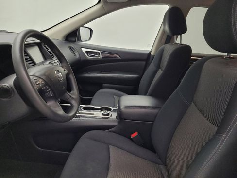 Used 2019 Nissan Pathfinder S AWD/4WD image 17