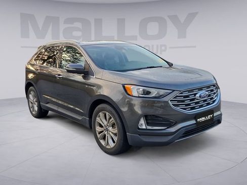 Used 2019 Ford Edge Titanium AWD/4WD image 7