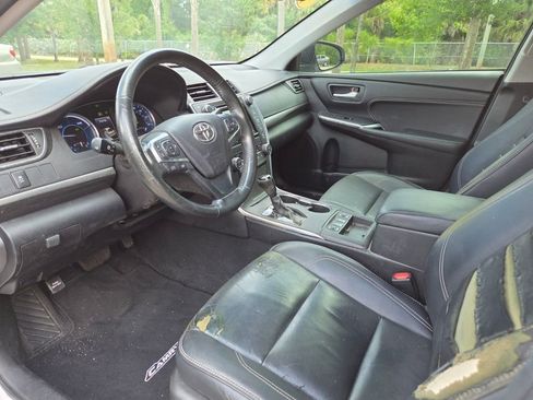 Certified 2016 Toyota Camry XLE FWD image 25