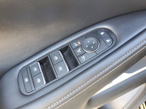 Used 2025 INFINITI QX60 Luxe image 18