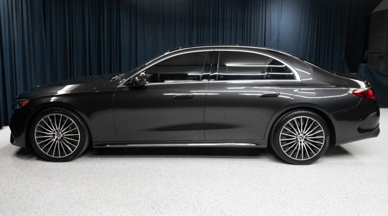 New 2027 Mercedes-Benz E 450 4MATIC Sedan image 8