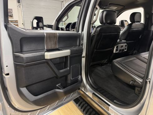 Used 2020 Ford F250 Lariat AWD/4WD image 14