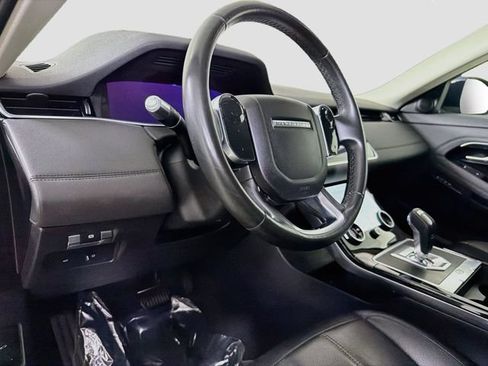 Used 2020 Land Rover Range Rover Evoque SE AWD/4WD image 9