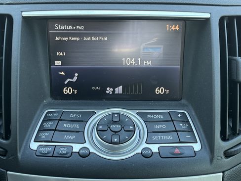 Used 2013 INFINITI G37 Sport w/ Premium Pkg image 6