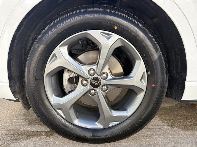 Used 2023 Ford Escape ST-Line w/ Tech Pack #1 FWD image 19