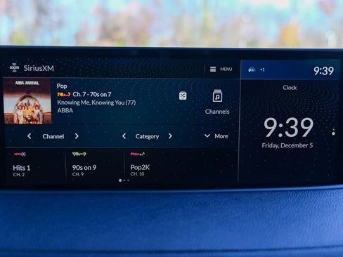 Used 2023 Acura MDX SH-AWD image 59