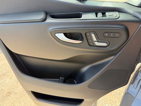 New 2026 Mercedes-Benz Sprinter 2500 image 18