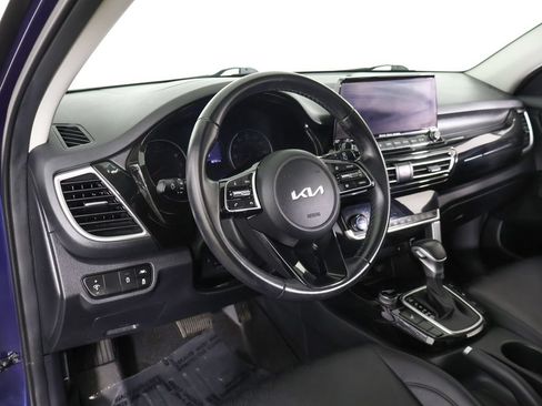 Used 2022 Kia Seltos EX AWD/4WD image 27